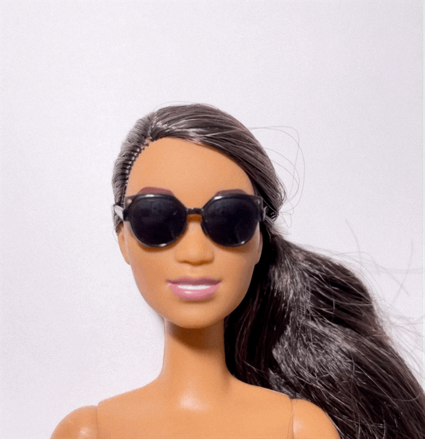 Black Oversize Round Cat Eye Sunglasses - 1:6 Scale