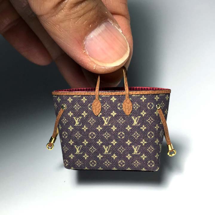 Brown Check Tote Handbag with Wallet Dollhouse Miniature