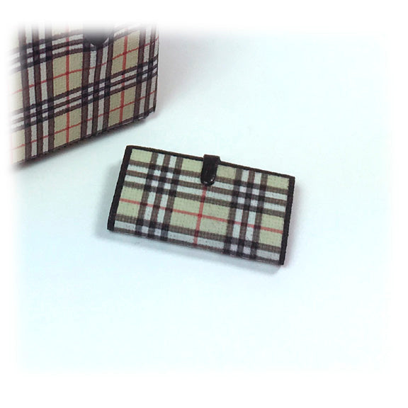 Schwarz-gelb karierte Handtasche mit Geldbörse - Puppenhausminiatur