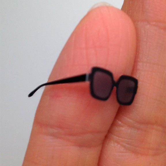 jackie-o-black-square-sunglasses-dollhouse-miniature-eyeglasses-side